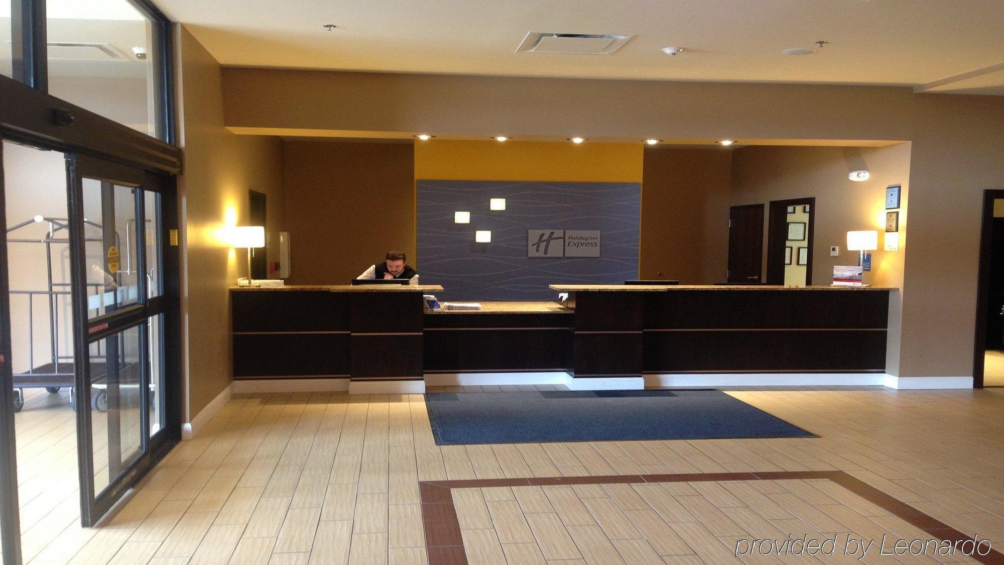 Holiday Inn Express And Suites Columbia University Area By Ihg Экстерьер фото
